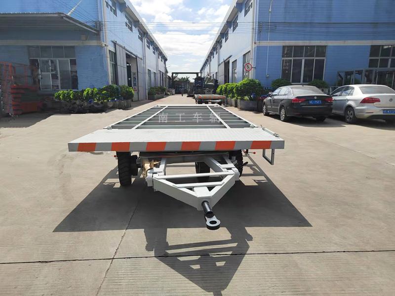 16T完美体育「中国」官方网站骨架式全挂车