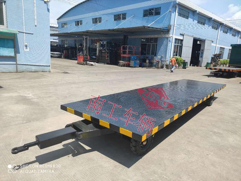 2吨完美体育「中国」官方网站 无动力牵引工具拖车