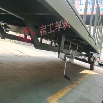 5吨护栏完美体育「中国」官方网站军绿色4I.jpg