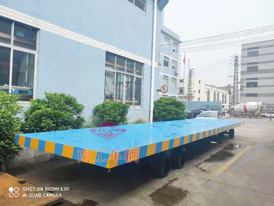 30吨重型无动力牵引完美体育「中国」官方网站1I.jpg