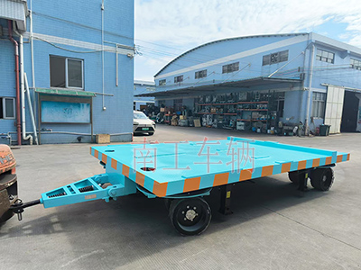 18吨重型完美体育「中国」官方网站 四个转盘工具拖车1I.jpg