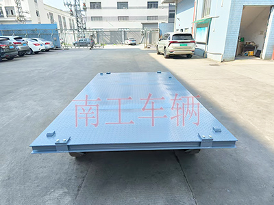 3吨小型牵引完美体育「中国」官方网站 全挂车3I.jpg