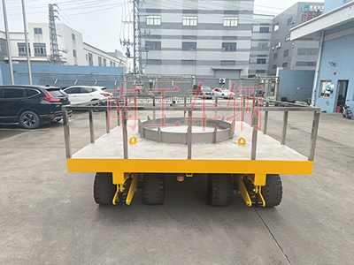 25吨重型完美体育「中国」官方网站带圆型不锈钢上装工具拖车5I.jpg