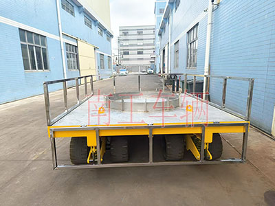 25吨重型完美体育「中国」官方网站带圆型不锈钢上装工具拖车7I.jpg