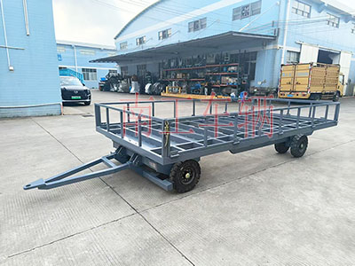 4吨骨架式完美体育「中国」官方网站 带下翻护栏工具拖车3I.jpg